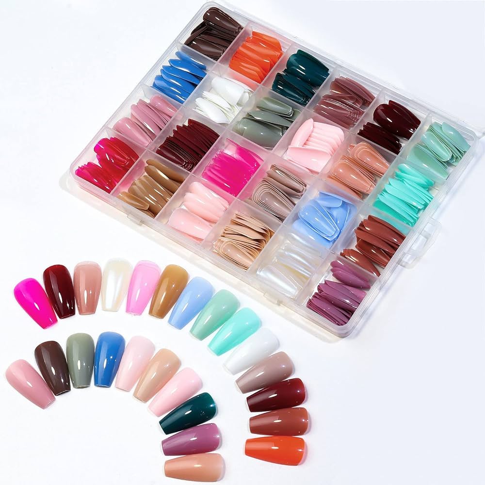 576 pcs nails with box reusable nails, 24 different colours Trendy - 72 / 144 / 288 / 576 Pcs