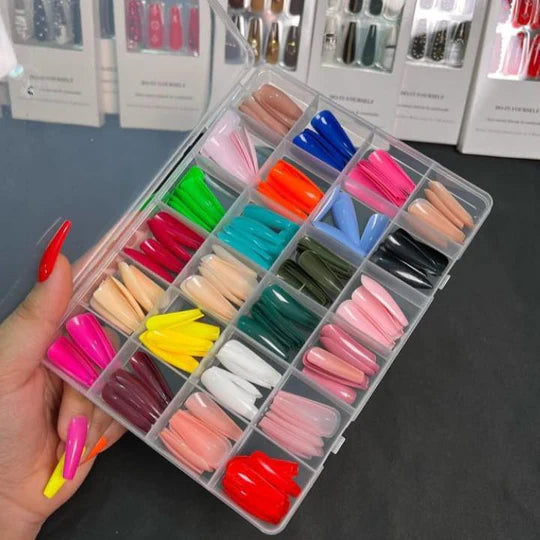 576 pcs nails with box reusable nails, 24 different colours Trendy - 72 / 144 / 288 / 576 Pcs